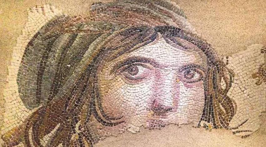 Zeugma, depremi sıyrıklarla atlattı! Çingene Kızı ziyaretçilerini karşılamaya hazır