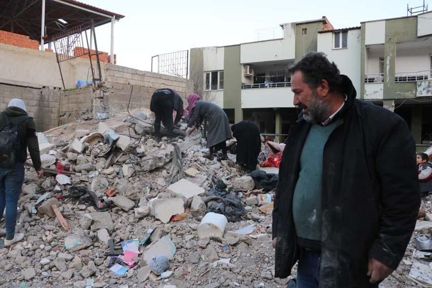 İç savaştan kaçtılar depreme yakalandılar