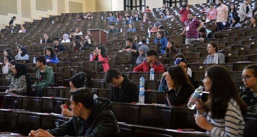 Üniversiteler açılıyor mu? YÖK Başkanı Erol Özvar’dan üniversite açıklamasıyla üniversiteler için son durum! 