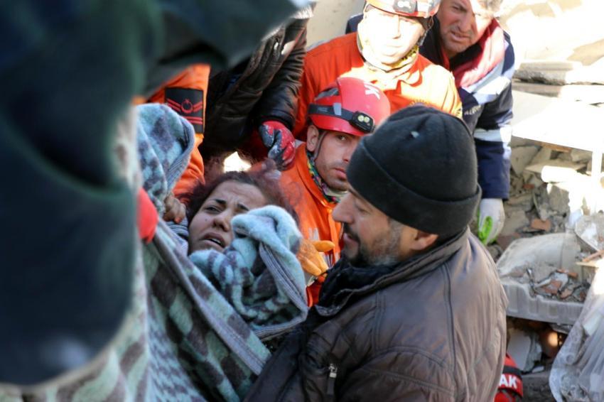 Deprem raporunu yayınladılar! 'İlk kez karşılaştık' dedi ve  yıkım nedenini açıkladı