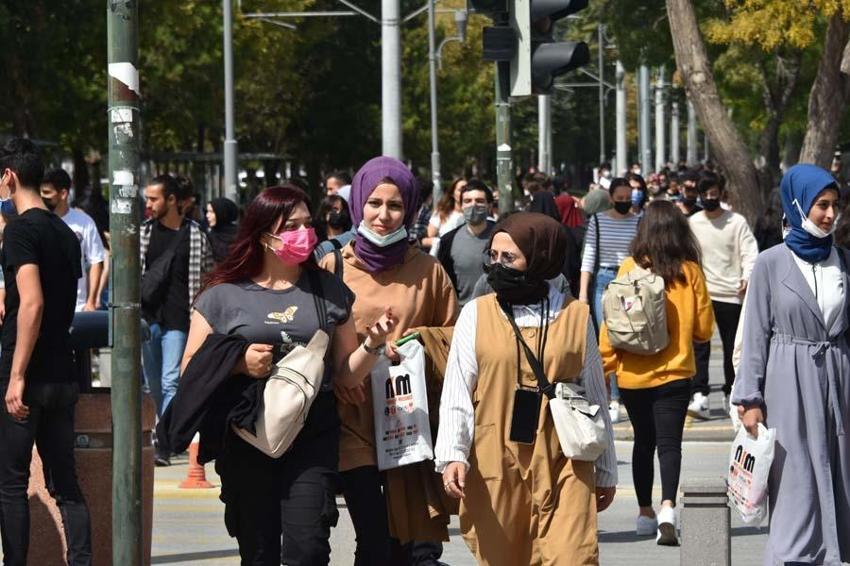 YÖK'ten üniversitelerin bahar yarıyılına ilişkin 16 soruya cevap