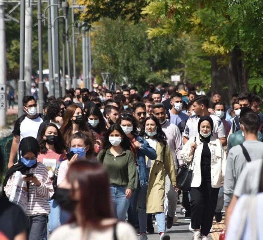 YÖK'ten üniversitelerin bahar yarıyılına ilişkin 16 soruya cevap