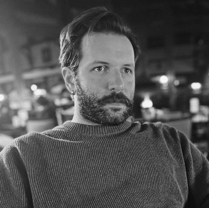 Ünlü isimler yakınlarının acısıyla sarsıldı!