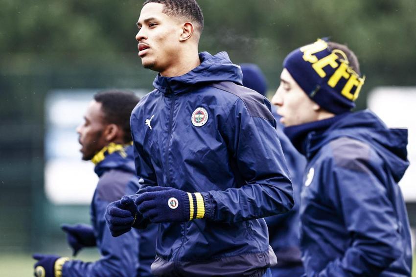 Fenerbahçe'den 4.transfer sürprizi! 11 maçta 1 gol atan 64 milyon euro'luk golcü