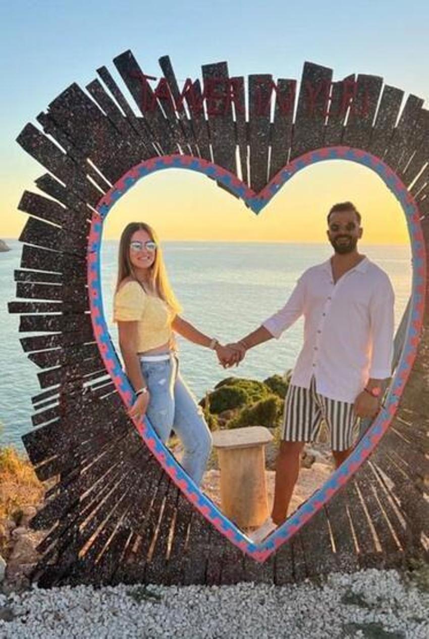 Depremde hayatını kaybeden polis memurunun kardeşi herkesi ağlattı: Üçünüz de melek oldunuz