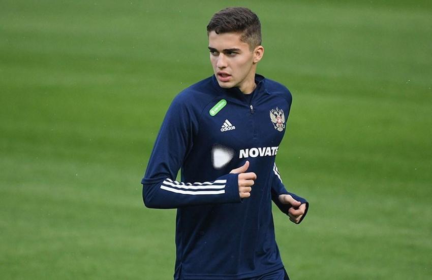 Galatasaray'ın transfer politikası deşifre oldu: Bu parayı Rashica'ya vereceğimize 19 yaşındaki wonderkid'i alırız