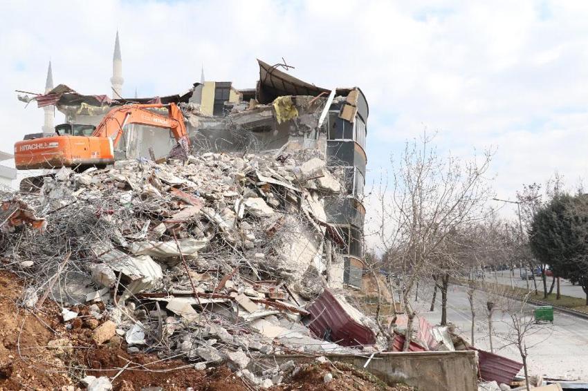 Oturduğum bina sağlam mı? İşte adım adım risk tespit süreci 