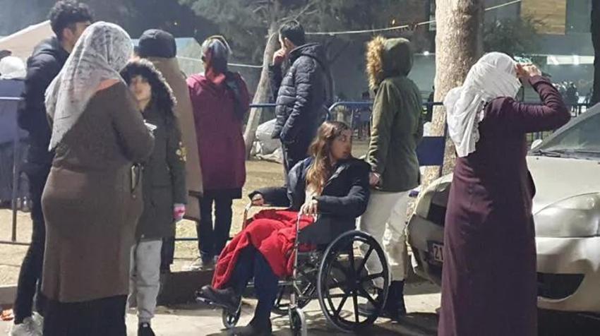 Hatay'da art arda 2 deprem! 