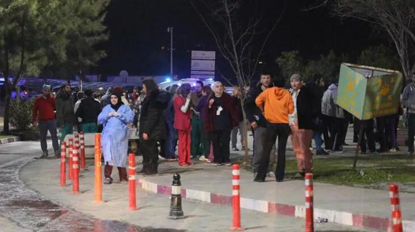 Hatay'da art arda 2 deprem! 