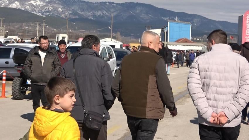 Araba piyasasında dikkat çeken gelişme! Büyük yoğunluk yaşanıyor