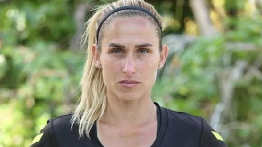 Sema Aydemir Hatay'da depreme yakalandı! 'Yanımızdaki binanın duvarları yıkıldı'