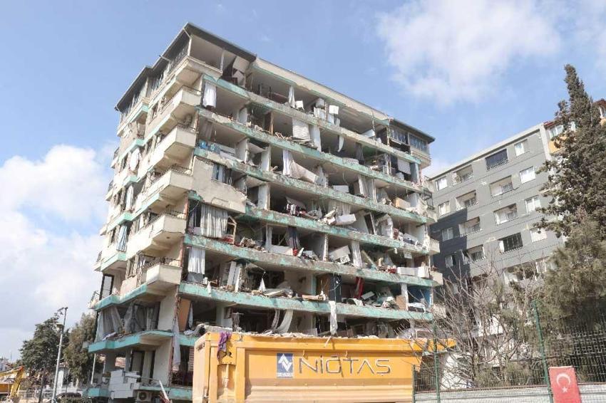 Evini yenilemek isteyenlere kredi desteği ve faiz indirimi! İşte riskli binayı dönüştürmenin maliyeti