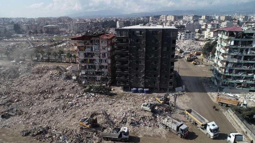 Evini yenilemek isteyenlere kredi desteği ve faiz indirimi! İşte riskli binayı dönüştürmenin maliyeti