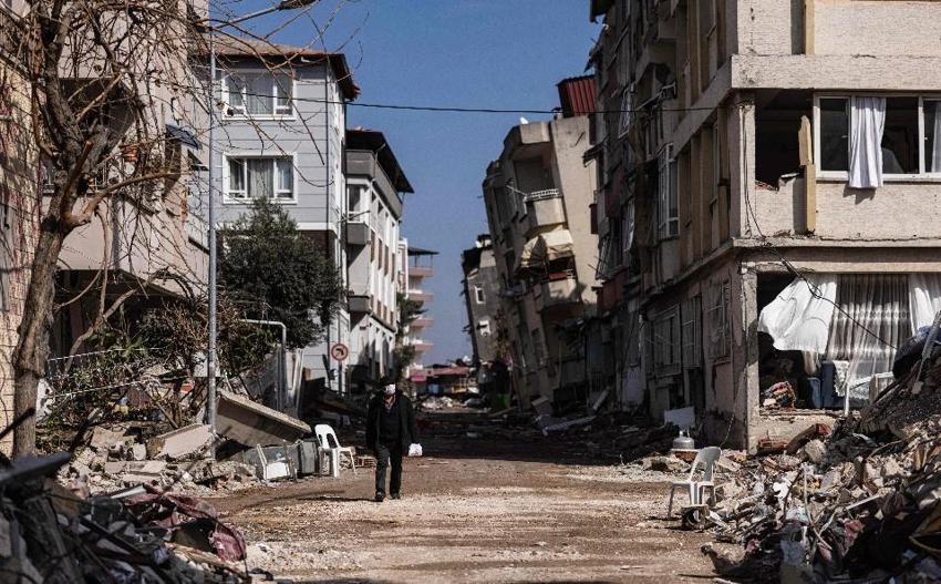 'İstanbul'da büyük deprem olacak mı?' tartışması kavgaya dönüştü! İşte uzmanların son açıklamaları...