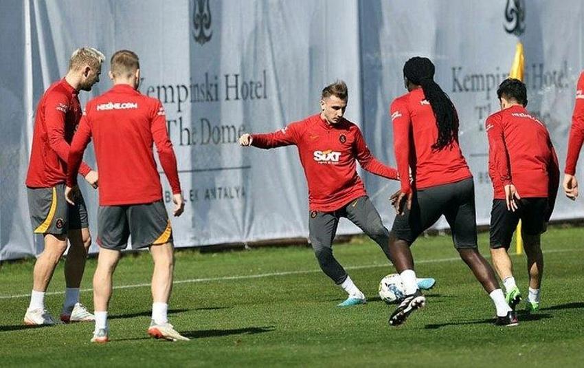 Galatasaray'da çok tartışılan transfer! Kimine göre Bernardo'nun sağ ayaklısı kimine göre 2.Assunçao vakası