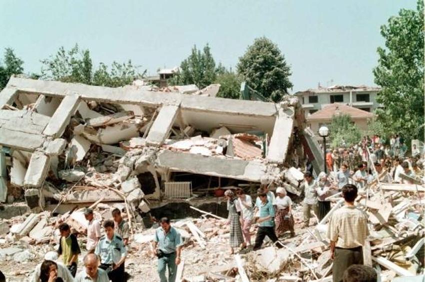 İstanbul depremi ne zaman olacak? İstanbul’da en son ne zaman deprem oldu, tarihteki İstanbul depremlerinin tarihleri ve büyüklüğü ne? 
