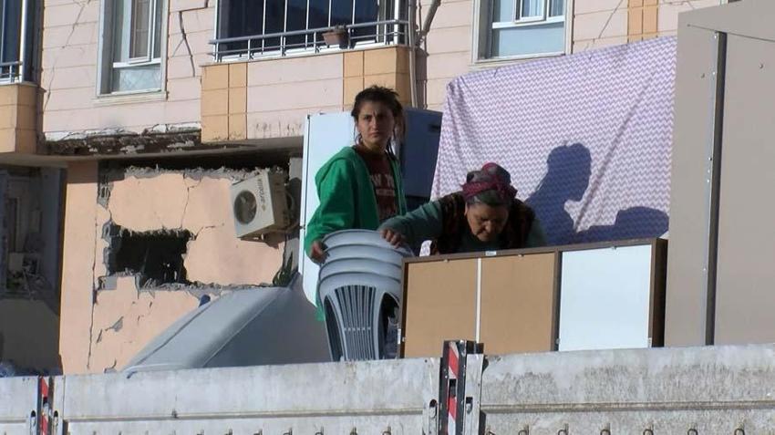 'Riskli yapı' raporu verilen binada oturan kiracılar dikkat! İşte yapılması gerekenler...