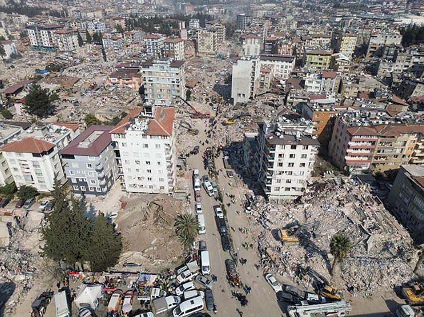 Deprem hakkında bilimsel gerçekler! İnsanlar üretebilir mi? Hayvanlar hisseder mi?