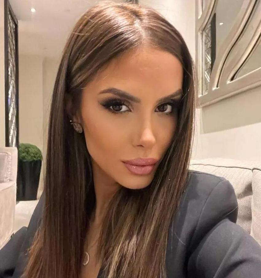 Ayşegül Çınar Furkan Çalıkoğlu'ndan olaylı şekilde boşanmıştı! Yeni aşkı ile boy gösterdi