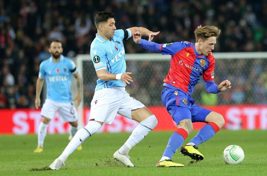 Basel - Trabzonspor maçında tartışılan penaltı ve ofsayt kararı! İptal edildi