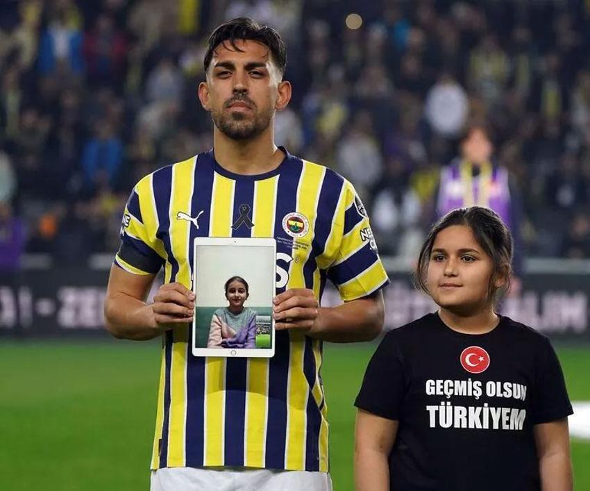 Depremzedelere Fenerbahçe-Konyaspor maçında büyük destek! Gollerden sonra 'Bizim canımız Türkiye'