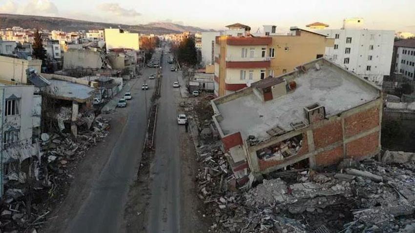 'Riskli yapı' raporu verilen binada oturan kiracılar dikkat! İşte yapılması gerekenler...