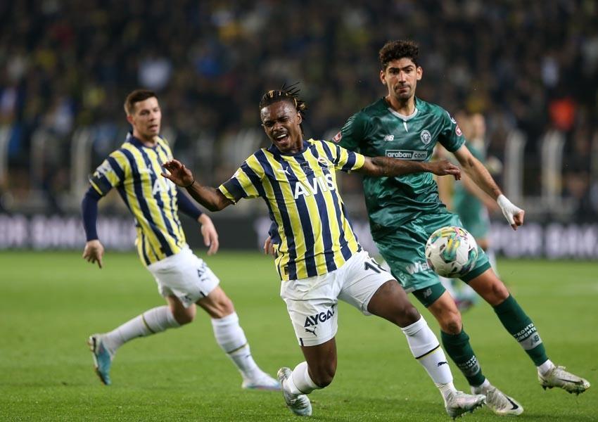 7 milyon euro'ya gelmişti! 4-0'a rağmen yıldız futbolcuya taraftarlardan büyük tepki