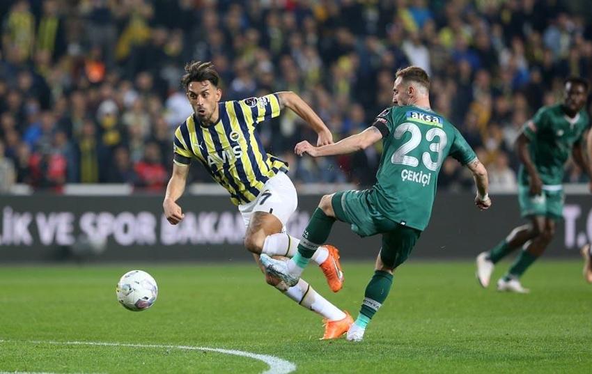 7 milyon euro'ya gelmişti! 4-0'a rağmen yıldız futbolcuya taraftarlardan büyük tepki