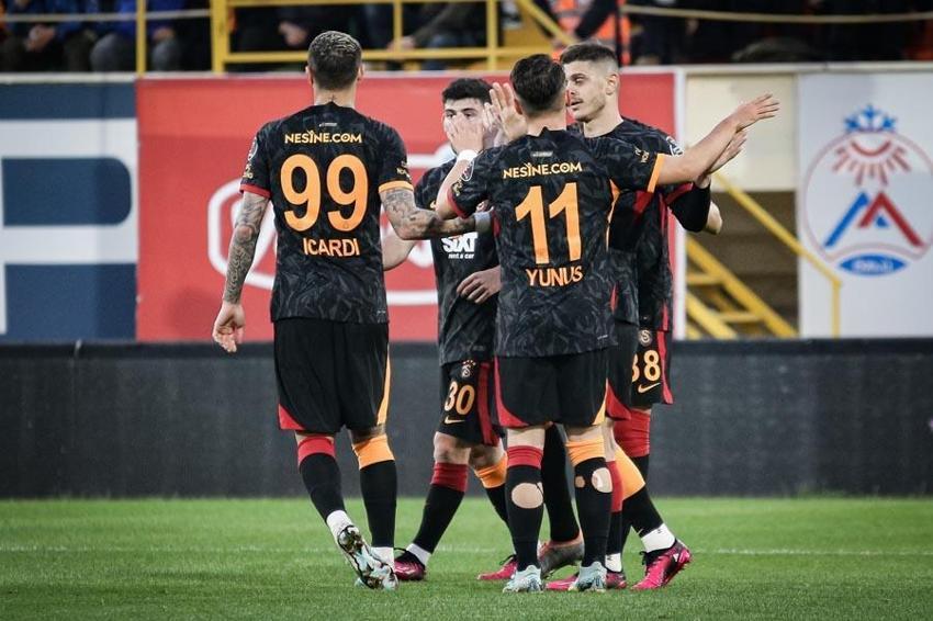 Bu sezon transfere tam 145 milyon euro harcadılar İcardi için PSG'le masaya oturdular