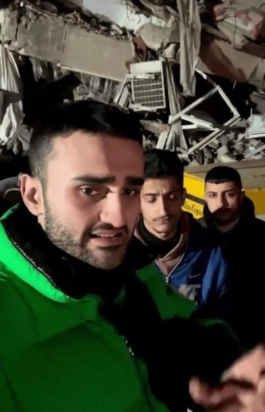 CZN Burak, Taha Duymaz'a gelen çirkin yorumu sosyal medyadan paylaştı