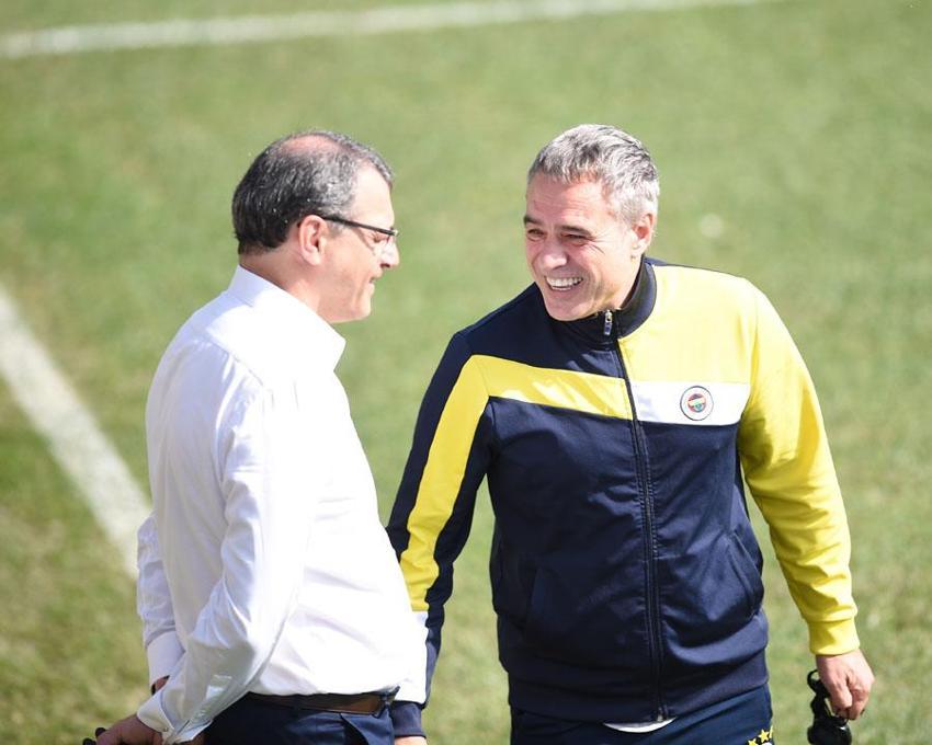 Süper Lig ekibi bombayı patlattı! Şampiyon teknik adam imzayı atmak için şehre geldi