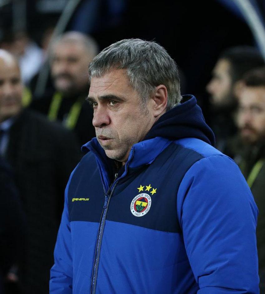 Süper Lig ekibi bombayı patlattı! Şampiyon teknik adam imzayı atmak için şehre geldi