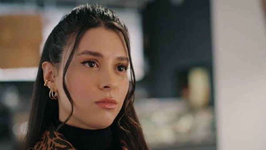 Yalı Çapkını dizisinde sürpriz veda! İkilinin arasını yaptı, gitti