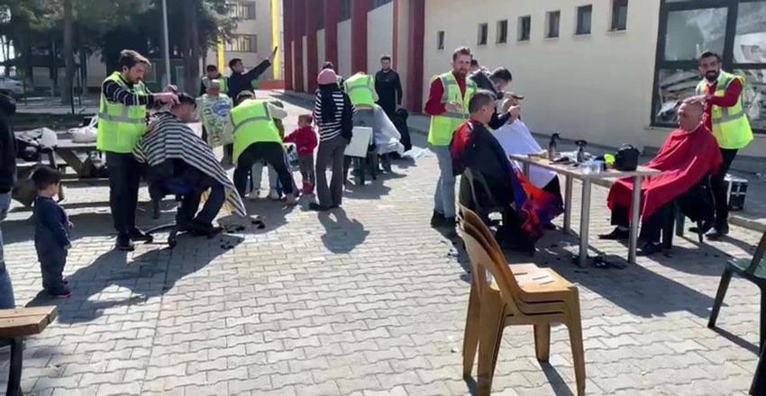 Deprem bölgesinde esnafa büyük destek! Ticaret yeniden canlanıyor