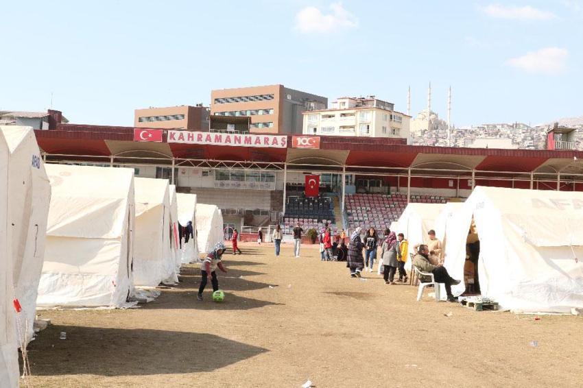 Deprem bölgesinde esnafa büyük destek! Ticaret yeniden canlanıyor