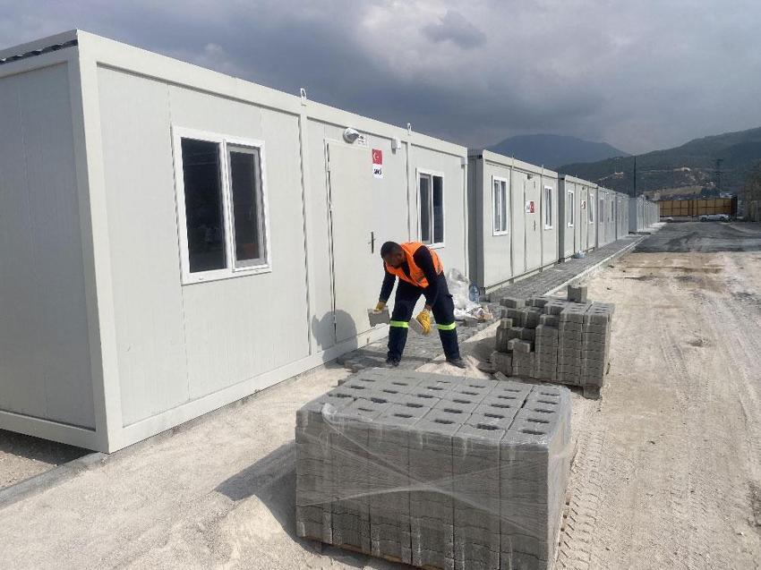 Deprem bölgesinde esnafa büyük destek! Ticaret yeniden canlanıyor