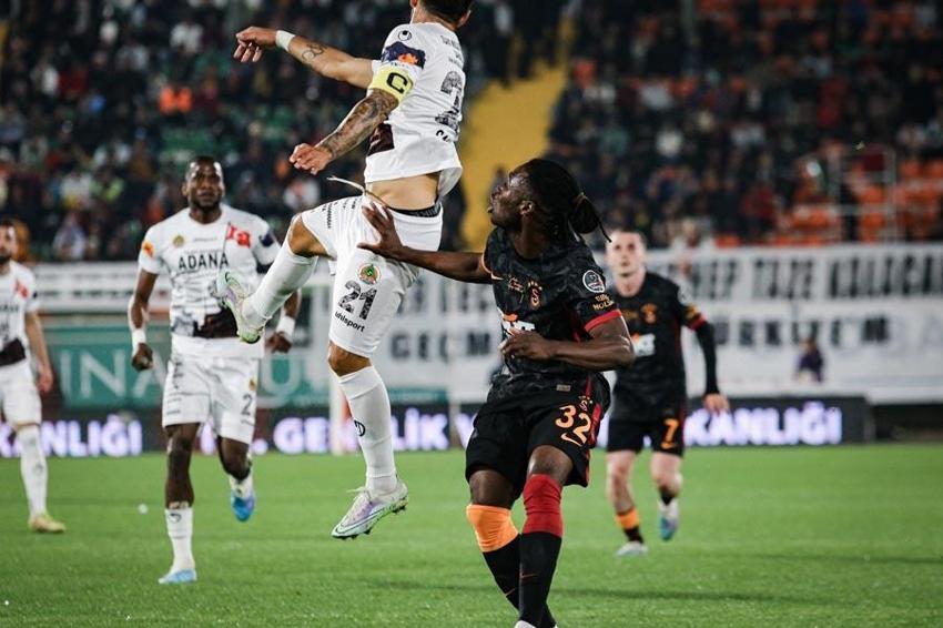 Torreira ve Arao'ya panik yaptıracak transfer! Galatasaray'ın yüzde 66 Fenerbahçe'nin şansı yüzde 38