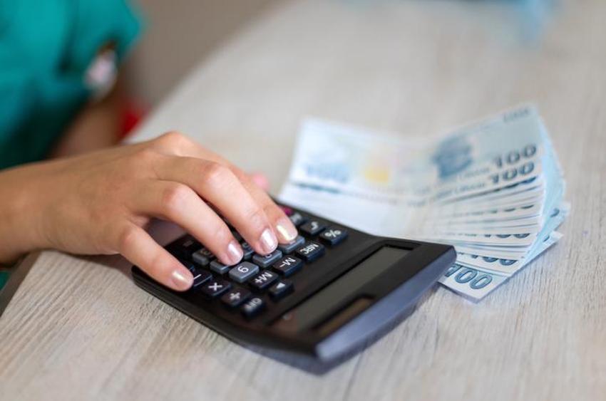 Bugün emekli olsam ne kadar maaş alırım? 4A, 4B, 4C EYT emekli maaşı hesaplama robotu 2023 ile Emekli maaşı nasıl hesaplanır? EYT ne kadar emekli maaşı alırım 2023? 