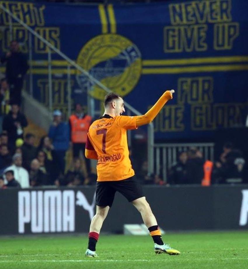 Galatasaray'dan akla hayale gelmeyecek transfer planı! Eğer babası ikna olursa...