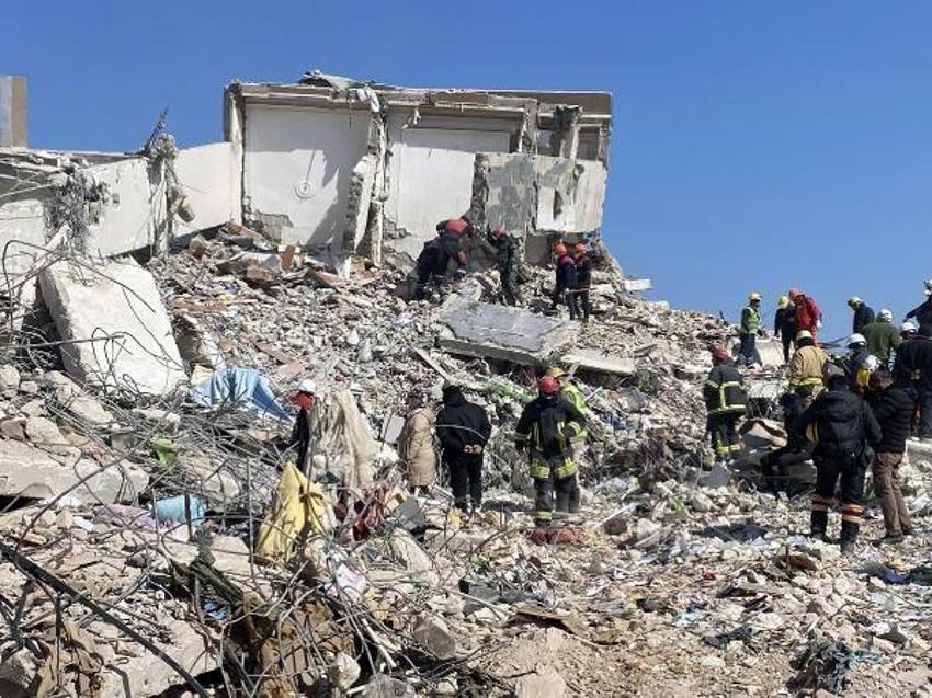 Deprem bölgesinde 'asbest' tehlikesi geri planda kalıyor