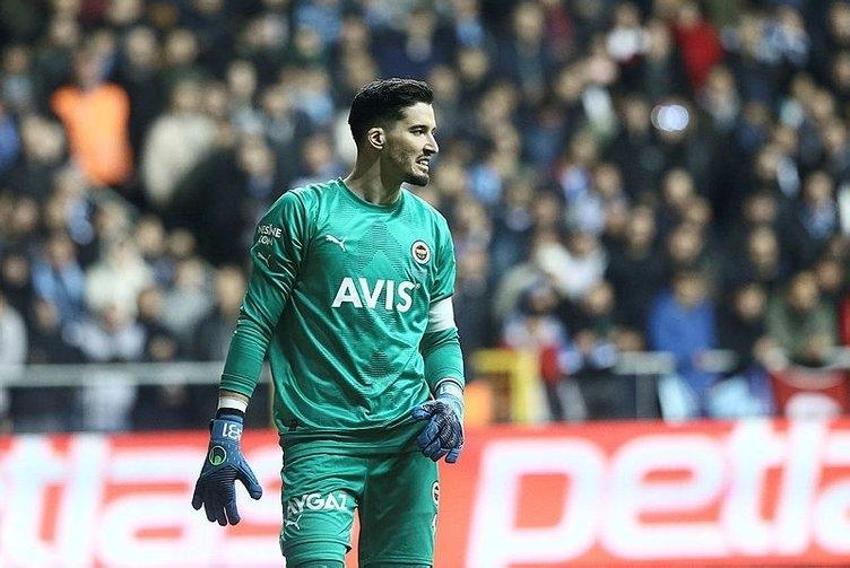 Bu ayrılığa en çok İlhan Palut üzülecek! Fenerbahçe'de 3 futbolcuya güle güle