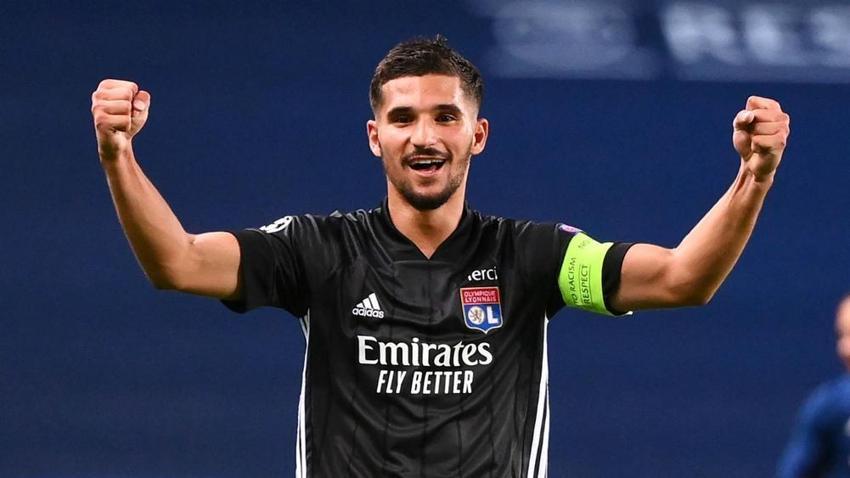 Bu transfer Benzia'ya benzemeyecek! Cezayirli yıldıza 5 milyon euro maaş