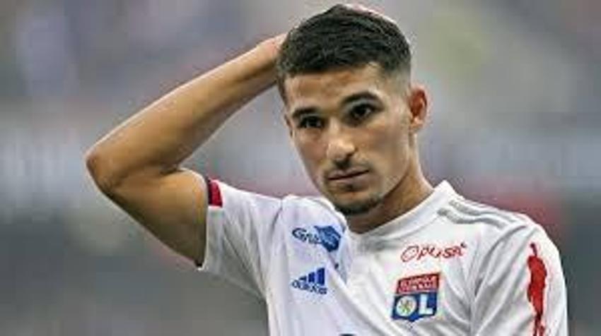 Bu transfer Benzia'ya benzemeyecek! Cezayirli yıldıza 5 milyon euro maaş