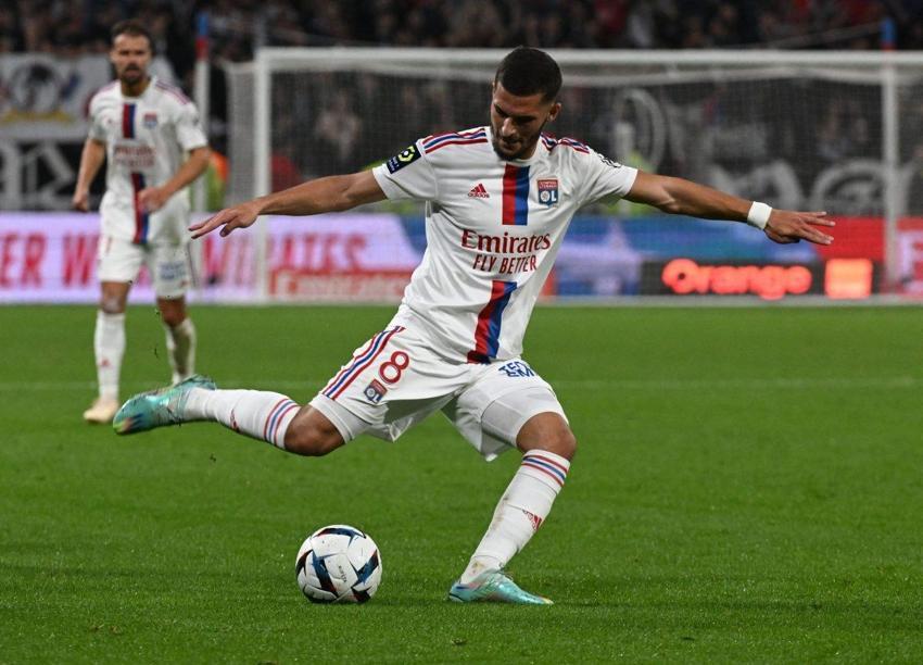 Bu transfer Benzia'ya benzemeyecek! Cezayirli yıldıza 5 milyon euro maaş