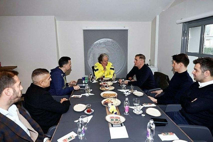 Kulisleri sallayan Jorge Jesus açıklaması: Türkiye Milli Takımı'nın yeni teknik direktörü...