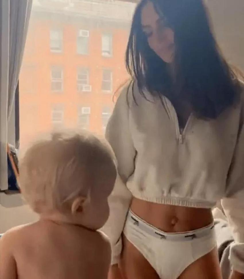 Emily Ratajkowski'den duygusal mesaj: Seni güvende tutmak için her şeyi yaparım!