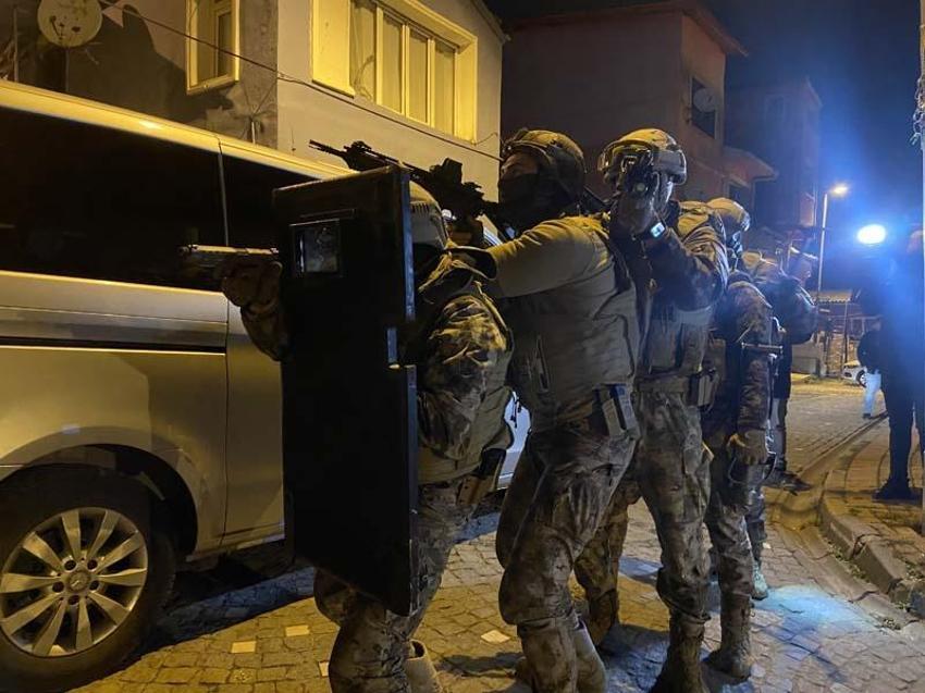 İstanbul'da şafak operasyonu! Özel harekat ekipleri de katıldı