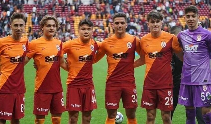 Bu sezon Galatasaray'da 1 kez bile forma giymedi 101 yıllık kulüp onu istedi