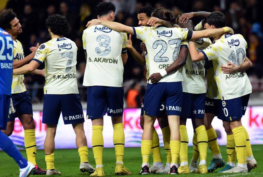 Galatasaray'dan Fenerbahçe'ye rest: Siz Firmino'ya girerseniz biz de 18 milyon euro'luk yıldıza gireriz
