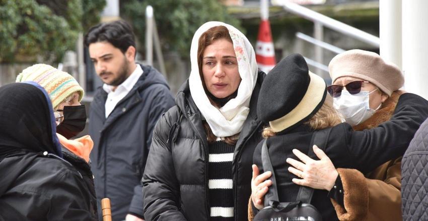 Özge Borak'ın en acı günü! Babaannesini toprağa verdi